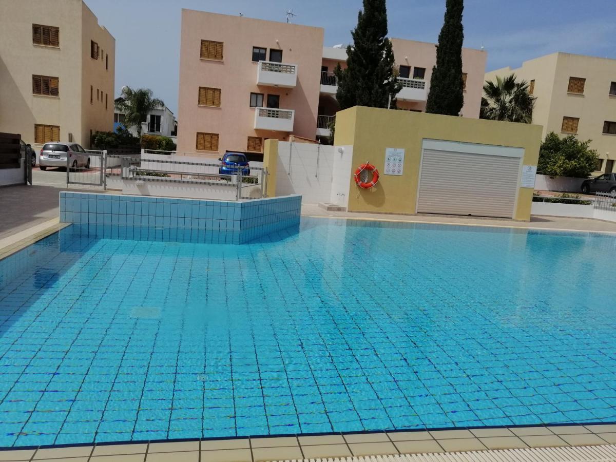 Dream Place For Relax, Sun And Sea All Year Round Пафос Екстериор снимка